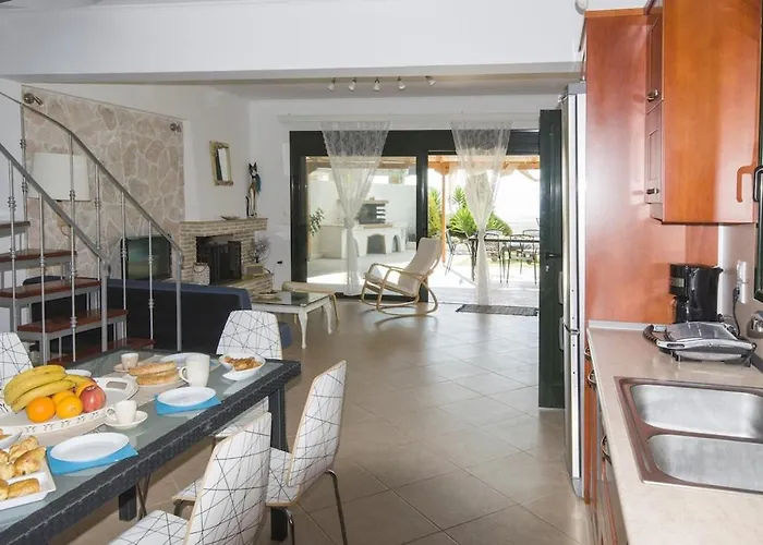 Amazing Agapitos Villa
