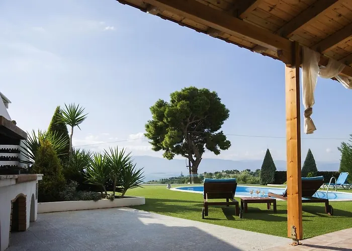 Amazing Agapitos Villa *