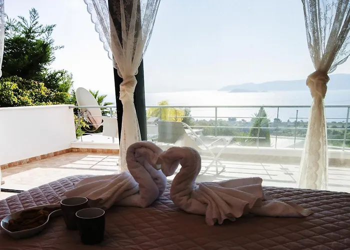 Amazing Agapitos * Agioi Theodoroi (Corinthia)