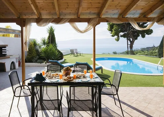 Villa Amazing Agapitos Agioi Theodoroi (Corinthia)
